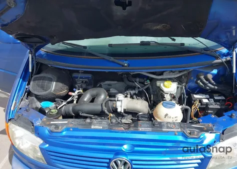 2003 Volkswagen Eurovan Mv from USA, damaged, VIN WV2MB47033H024695